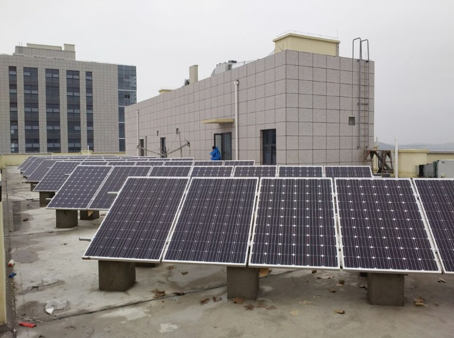 安裝光伏發(fā)電站做好這幾點(diǎn),輕松賺錢(圖3) 工商業(yè)光伏發(fā)電