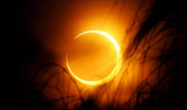 淺談日環(huán)食對光伏發(fā)電的影響(圖1) 光伏