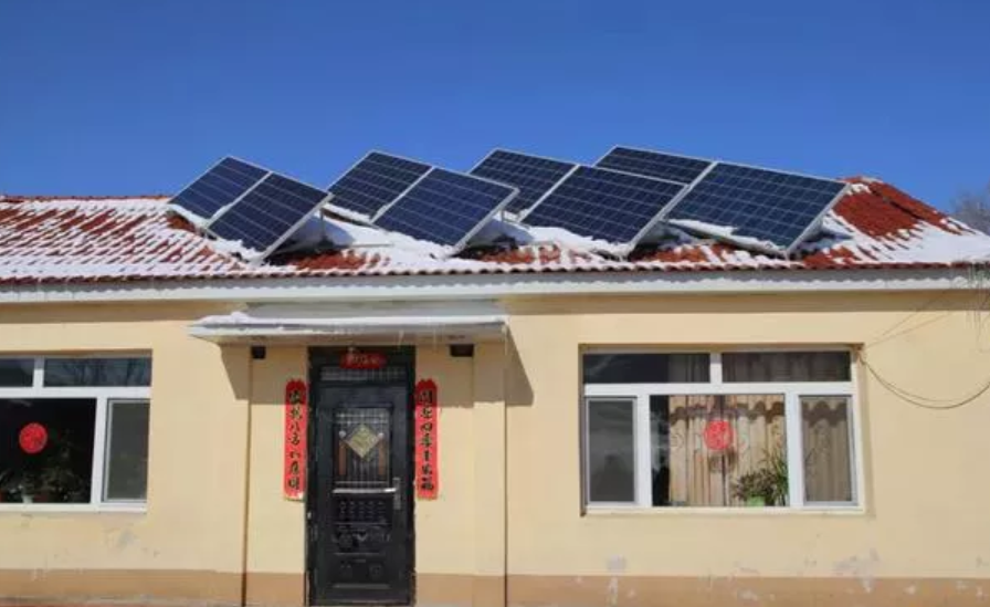 分布式光伏再次迎來(lái)安裝風(fēng)浪(圖1) 小型光伏發(fā)電系統(tǒng)