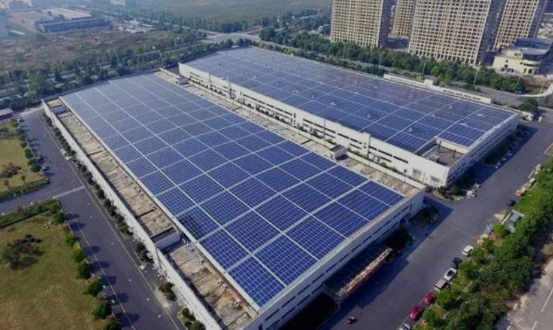 工商企業屋頂光伏發電好處多多快別猶豫!(圖1) 光伏發電公司