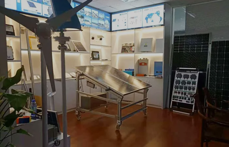 屋頂太陽能光伏發(fā)電有什么好處?(圖1) 屋頂太陽能光伏發(fā)電有什么好處?(圖1)